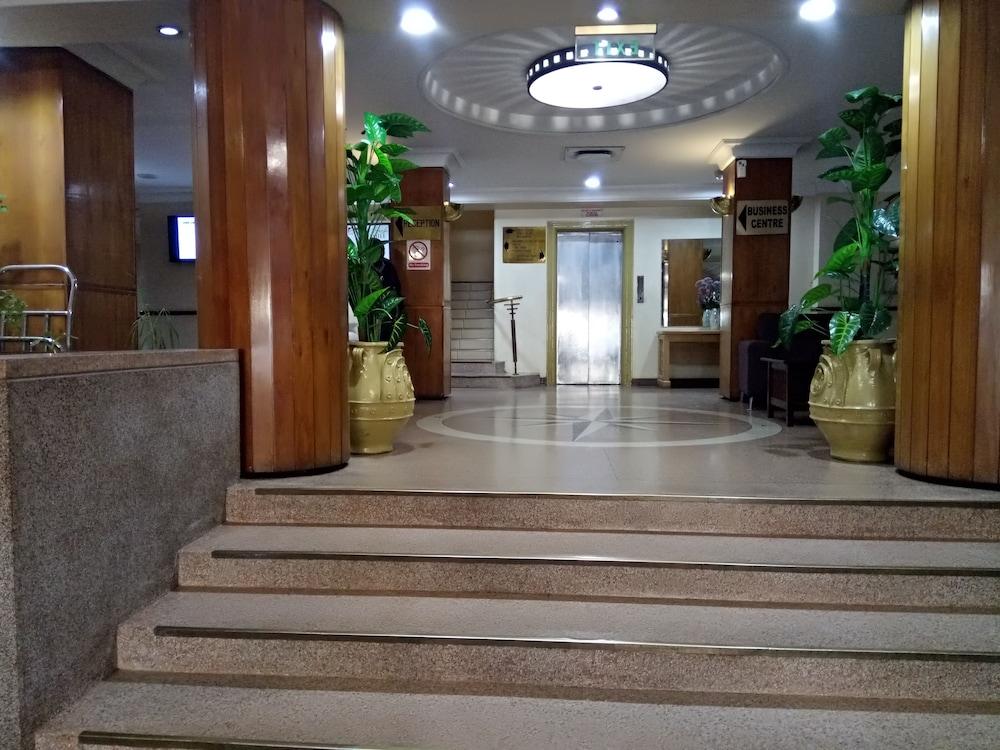New Ambassador Hotel Harare Exterior foto